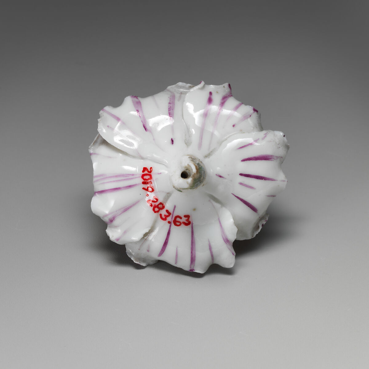 Porcelain flower (one of a set of nine), Soft-paste porcelain, French