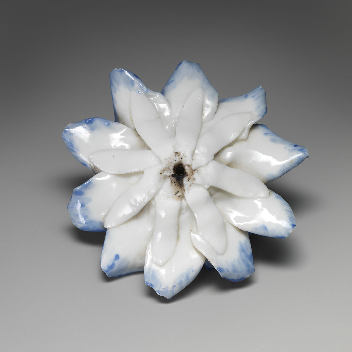 Porcelain flower (one of a set of nine), Soft-paste porcelain, French
