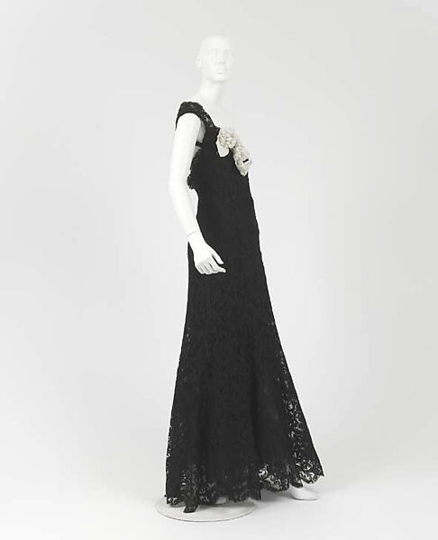 Evening dress, House of Chanel (French, founded 1910), silk, rayon, horsehair, linen, French