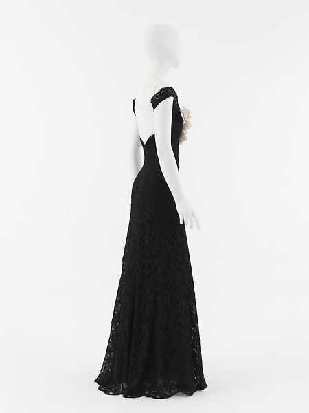 Evening dress, House of Chanel (French, founded 1910), silk, rayon, horsehair, linen, French