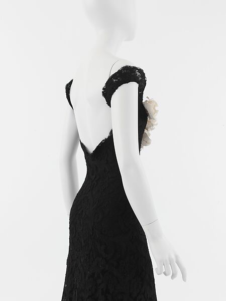 Evening dress, House of Chanel (French, founded 1910), silk, rayon, horsehair, linen, French