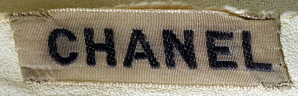 Evening dress, House of Chanel (French, founded 1910), cotton, rayon
b) (medium not available)
c) rayon, French