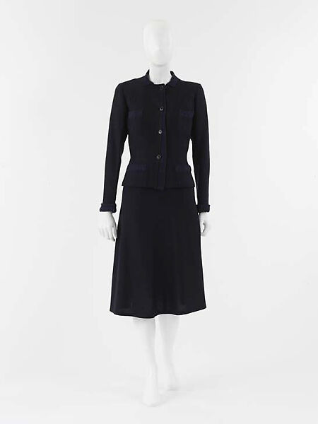 Suit, House of Chanel (French, founded 1910), linen, French