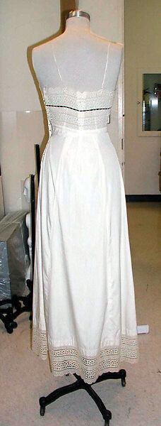 Evening dress, House of Chanel (French, founded 1910), silk, cotton, rayon, French