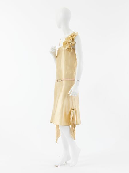 Evening dress, House of Chanel (French, founded 1910), silk, plastic (cellulose acetate), French