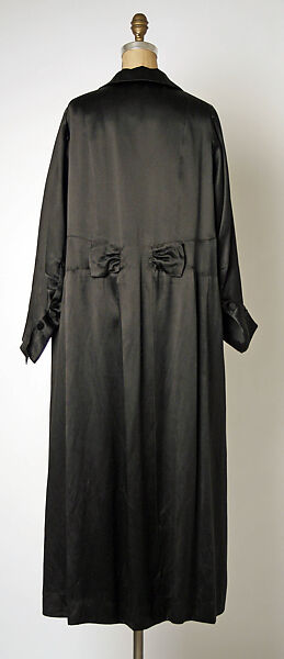 Evening coat, House of Chanel (French, founded 1910), silk, French