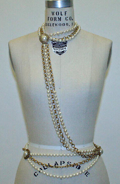 "Chanel Imperatrice", House of Chanel (French, founded 1910), (a,b) silk
(c,d) metal, French