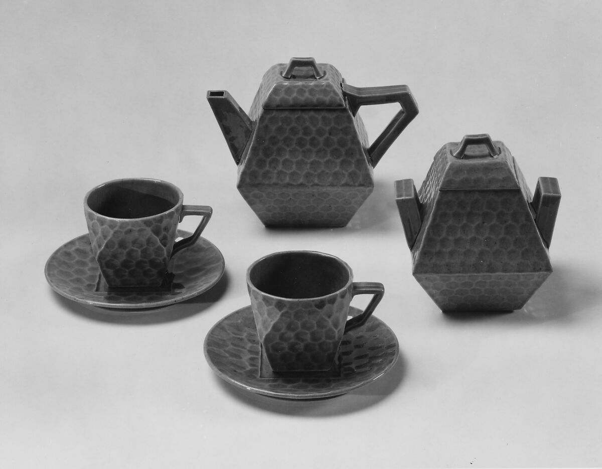 Teapot, Chelsea Keramic Art Works (1872–1889), Earthenware, American