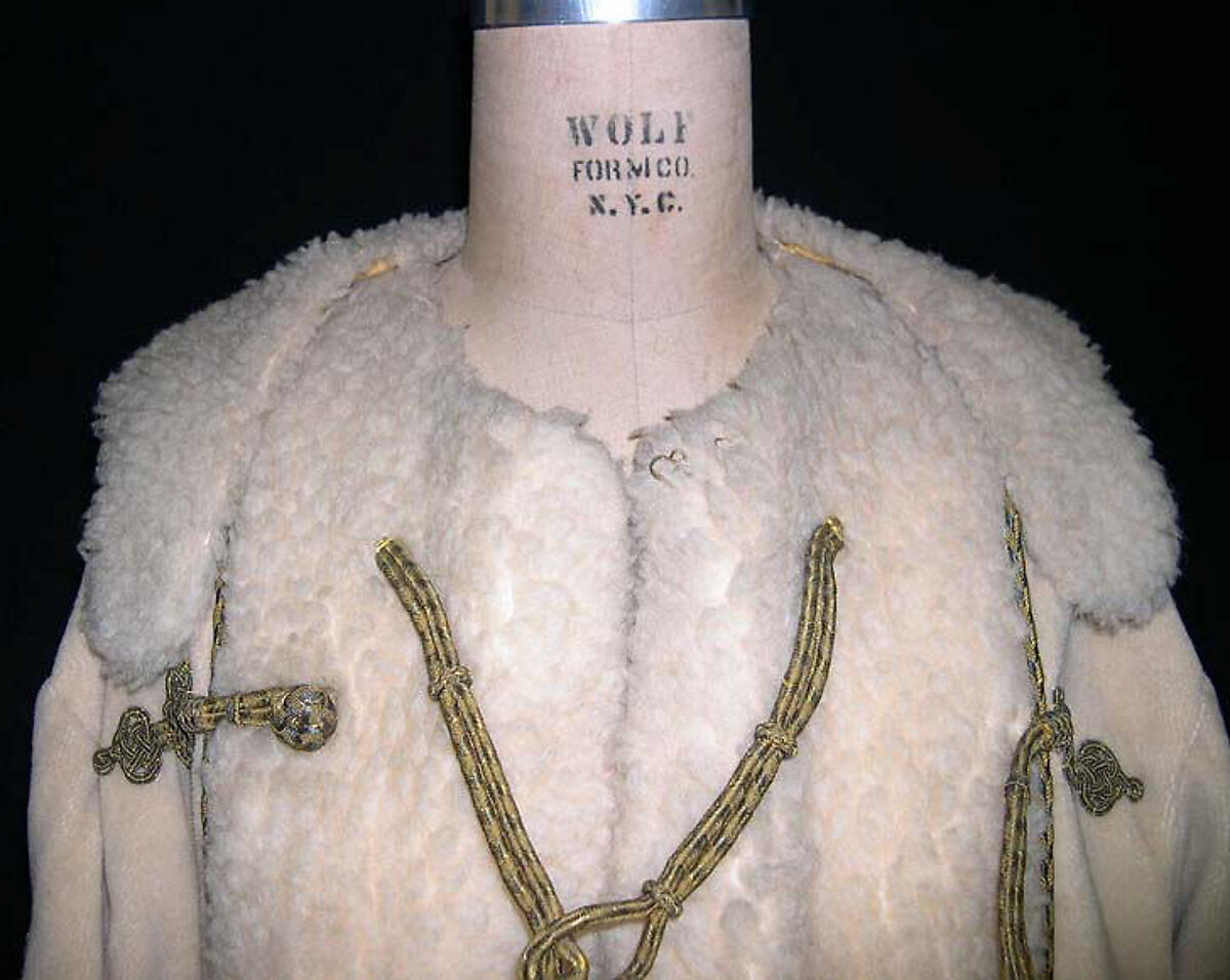 Coat, wool, fur, British