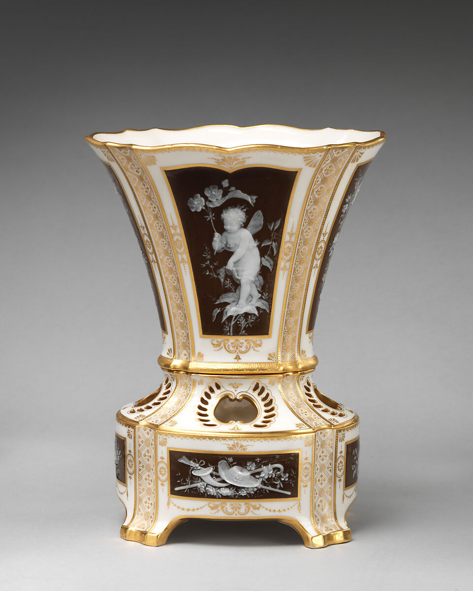 Bulb Vase (one of a pair), Minton(s) (British, Stoke-on-Trent, 1793–present), Pâte-sur-pâte on bone china with gilding, British, Stoke-on-Trent, Staffordshire