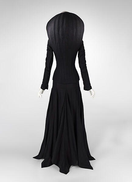 Ensemble, Olivier Theyskens (Belgian, born 1977), (a) linen, plastic, cotton, metal; (b) linen, metal; (c, d) leather, Belgian