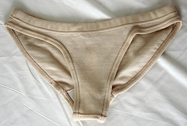 Ensemble, (a–d) Rudi Gernreich (American (born Austria), Vienna 1922–1985 Los Angeles, California), (a, c, d) wool, plastic (vinly)
(b) wool
(e,f) leather, plastic (vinyl), American