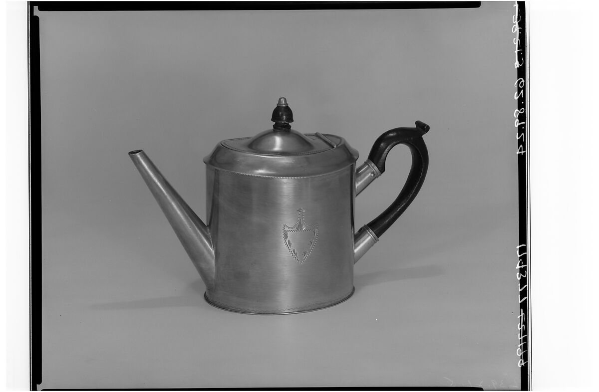 Teapot, Israel Trask (1786–1867), Pewter, wood, American