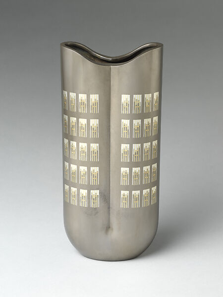 7 o'clock NY, Nakagawa Mamoru 中川衛 (Japanese, born 1947), Cast alloy of copper, silver, and tin with inlays of copper, silver, and gold, Japan