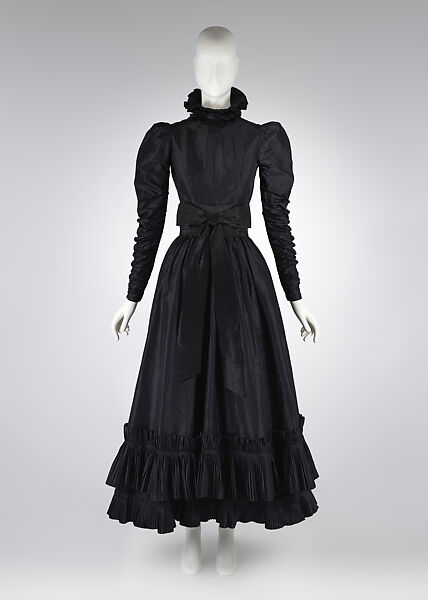 Dress, Yves Saint Laurent (French, founded 1961), (a) silk, metal; (b) silk, metal, French 