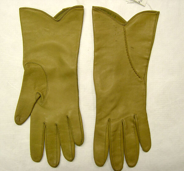 Ensemble, Vera Maxwell (American, 1901–1995), (a-c) wool
(d) silk
(e, f) leather, American