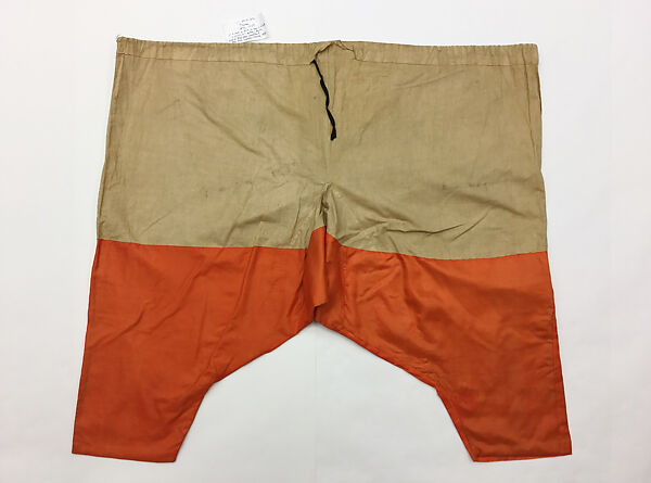 Ensemble, (a) wool, cotton, metal
(b) silk
(c) silk, bast fiber
(d) silk, fur, cotton, paper
(e, f) wool, cotton, leather
(g, h, i) cotton, wool
(j) cotton, bone, wood, metal, leather, Tibet