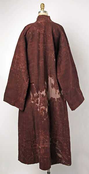 Ensemble, (a) wool, cotton, metal
(b) silk
(c) silk, bast fiber
(d) silk, fur, cotton, paper
(e, f) wool, cotton, leather
(g, h, i) cotton, wool
(j) cotton, bone, wood, metal, leather, Tibet
