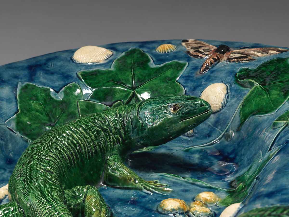 Oval basin with lizard, shells, and light blue background, Georges Pull (Wissembourg, Alsace-Lorraine, France 1810–1889 Paris, France), Glazed earthenware , French, Paris