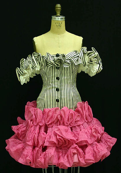 Dress, Oscar de la Renta, LLC. (American, founded 1965), faille, gauze, cotton, plastic, American 