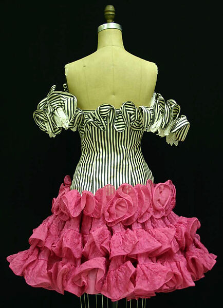 Dress, Oscar de la Renta, LLC. (American, founded 1965), faille, gauze, cotton, plastic, American