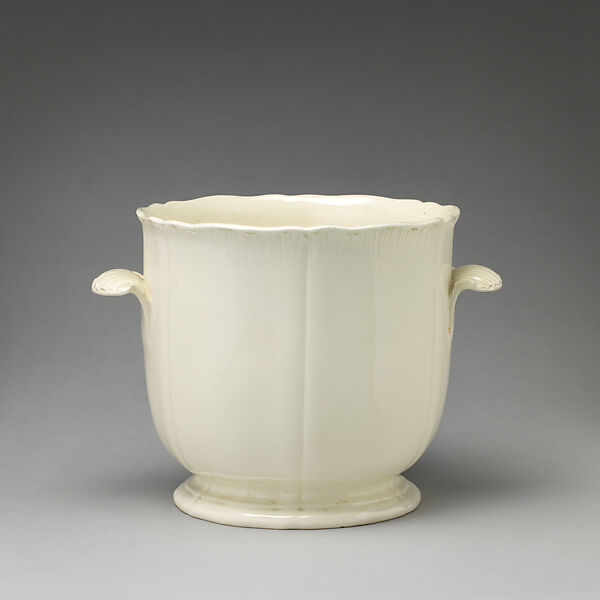 Ice pail (one of a pair), Wedgwood and Bentley (British, Etruria, Staffordshire, 1769–1780), Creamware (glazed earthenware), British, Etruria, Staffordshire 