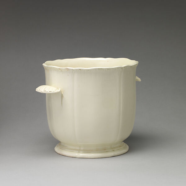 Ice pail (one of a pair), Wedgwood and Bentley (British, Etruria, Staffordshire, 1769–1780), Creamware (glazed earthenware), British, Etruria, Staffordshire
