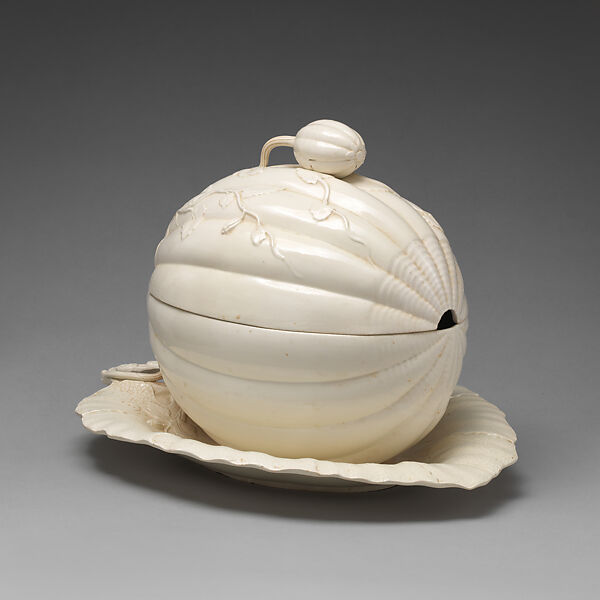 Tureen in shape of a melon with cover and attached stand, Leeds Pottery (British, Hunslet (Leeds), South Yorkshire, England, ca.1770-1881), Creamware (glazed earthenware), British, Leeds