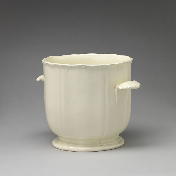 Ice pail (one of a pair), Josiah Wedgwood and Sons (British, Etruria, Staffordshire, 1759–present), Creamware (glazed earthenware), British, Etruria, Staffordshire