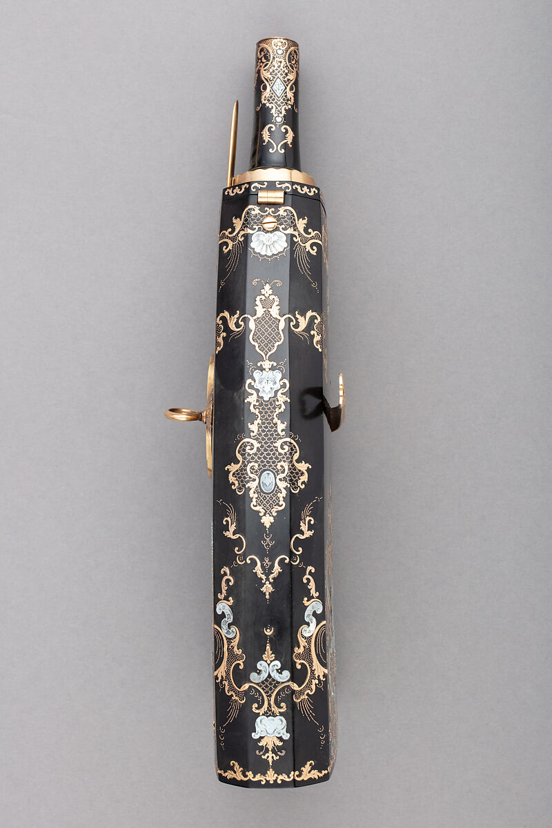Powder Flask, Wood, tortoiseshell, mother-of-pearl, gold, Italian, Naples
