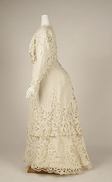 Suit, linen, cotton, American or European