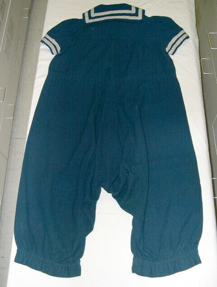 Bathing suit, Kennedy Bros., (a, b) wool
(c, d) cotton
(e) straw, American