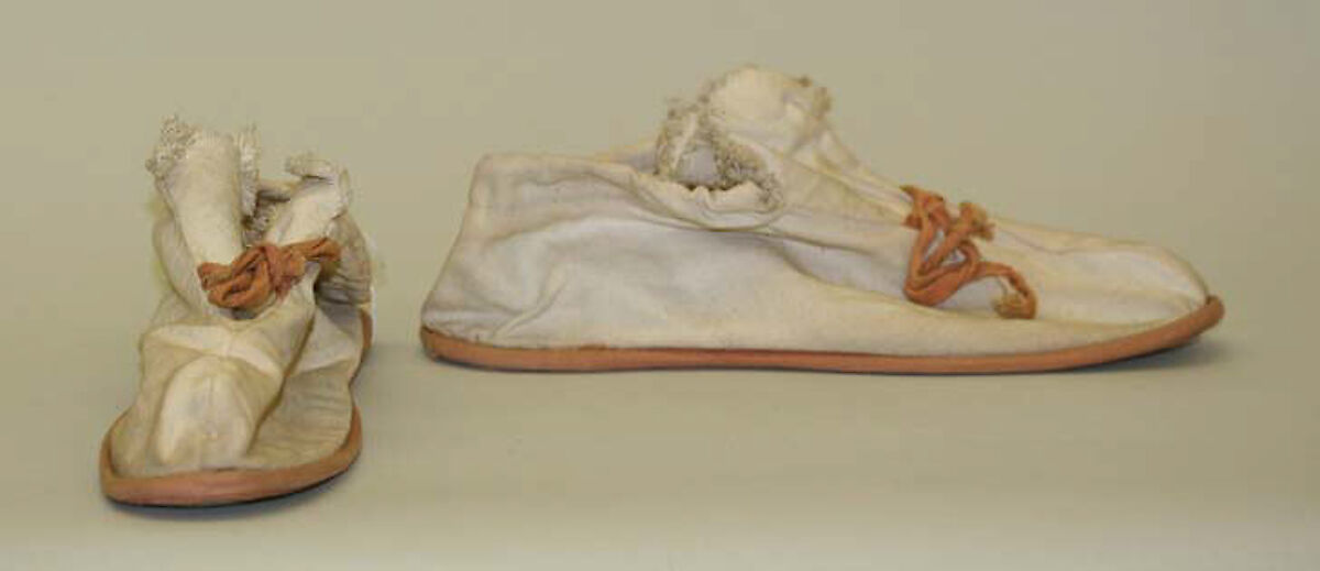 Bathing suit, Kennedy Bros., (a, b) wool
(c, d) cotton
(e) straw, American