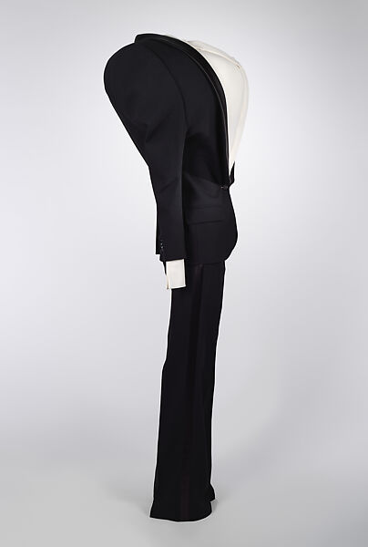 Ensemble, Viktor &amp; Rolf (Dutch, founded 1993), (a) wool, silk; (b) wool, silk, metal, synthetic; (c) silk, mother-of-pearl; (d) silk, polyester; (e) silk, metal; (f, g) mother-of-pearl, cotton, Dutch