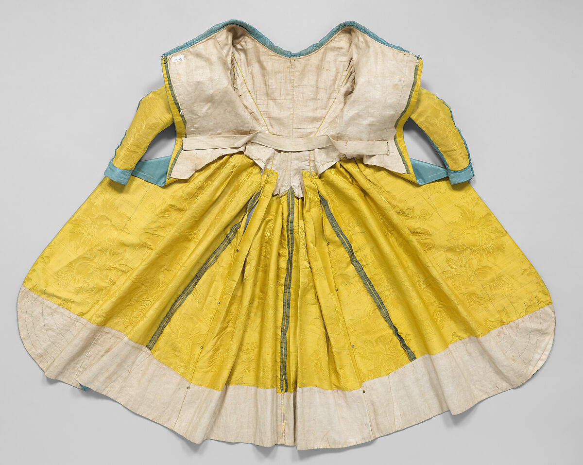 Robe à la Circassienne, silk, probably Italian