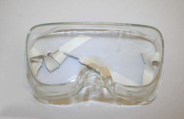 Evening ensemble, Norma Kamali (American, born 1945), a) nylon
b) silk   
c) nylon
d) plastic, American