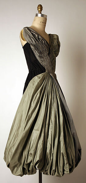 Evening dress, Madame Grès (Germaine Émilie Krebs) (French, Paris 1903–1993 Var region), silk, French
