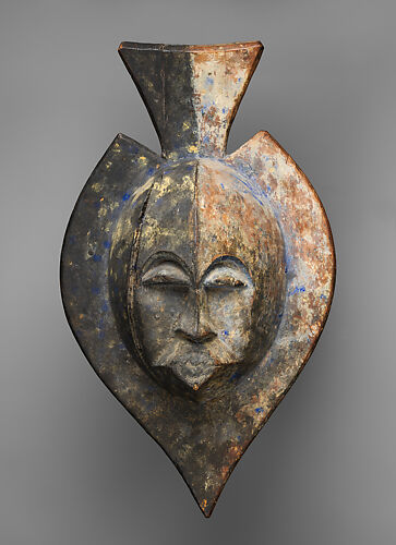 Bini oru (water spirit) crest mask