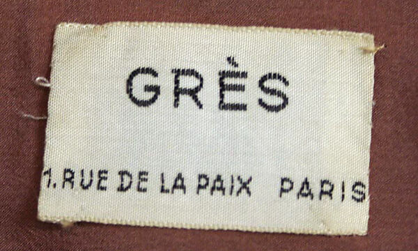 Suit, Madame Grès (Germaine Émilie Krebs) (French, Paris 1903–1993 Var region), wool, mother-of-pearl, French