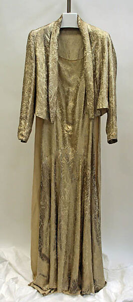 Court presentation ensemble, Edward Molyneux (French (born England), London 1891–1974 Monte Carlo), silk, metallic thread, French 