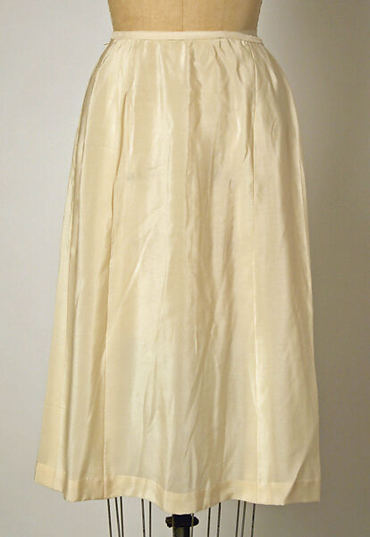 Evening ensemble, (a–c) House of Balenciaga (French, founded 1937), silk, French
