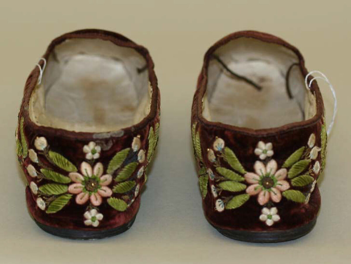 Slippers, silk, French