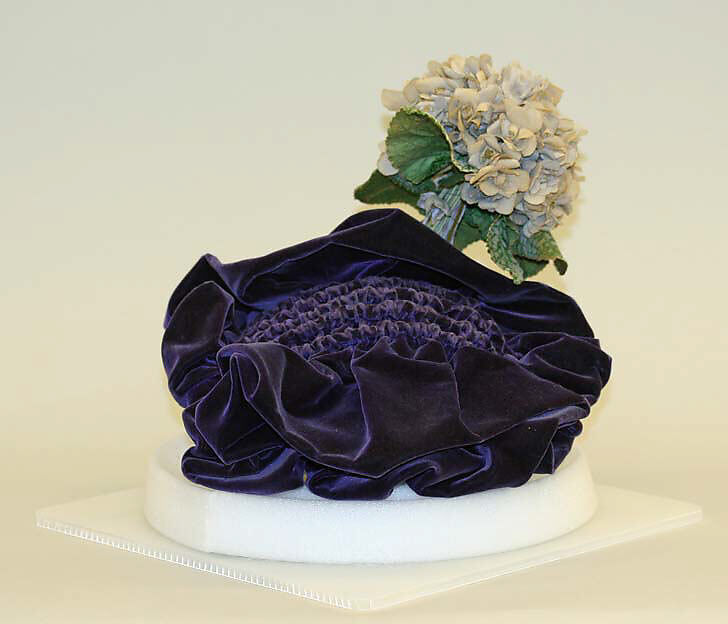 Toque, Stern Brothers (American, founded New York, 1867), silk, cotton, glass, American