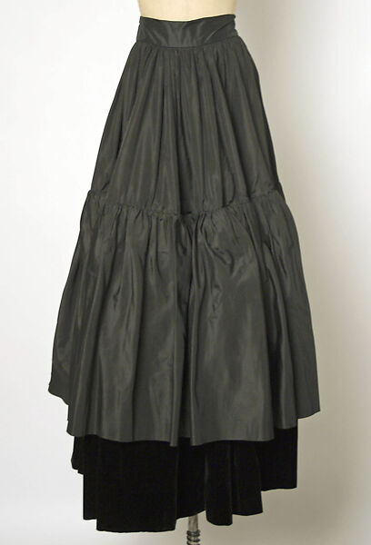 Evening ensemble, House of Balenciaga (French, founded 1937), silk, cotton, jet, French