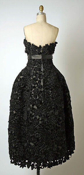 Evening dress, House of Givenchy (French, founded 1952), silk, French