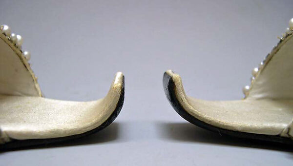 Evening slippers, House of Dior (French, founded 1946), silk, leather, metallic thread, plastic, glass, French