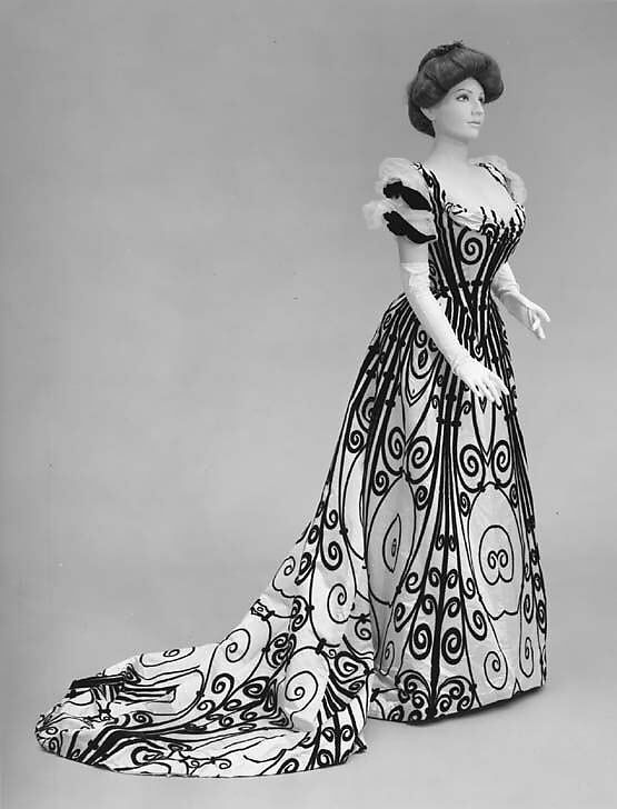 House of Worth - Evening dress - French - The Metropolitan Museum of Art