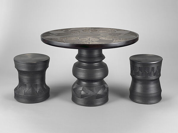 Imbizo Table, Chuma Maweni (South African, born 1976), Carved glazed ceramic, carved and ebonized Kiaat wood
