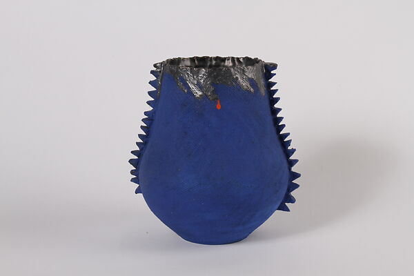 Handpinched Vase, Zizipho Poswa (South African, born 1979), Glazed ceramic 