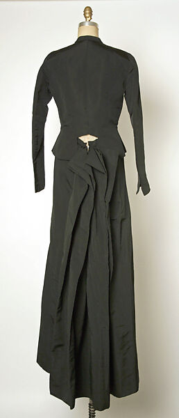 Evening dress, House of Balenciaga (French, founded 1937), silk, French